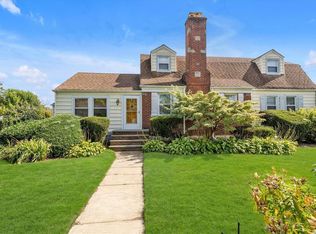 1 Highland St, Baldwin, NY 11510