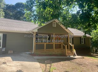 319 Barton Ln, Villa Rica, GA 30180