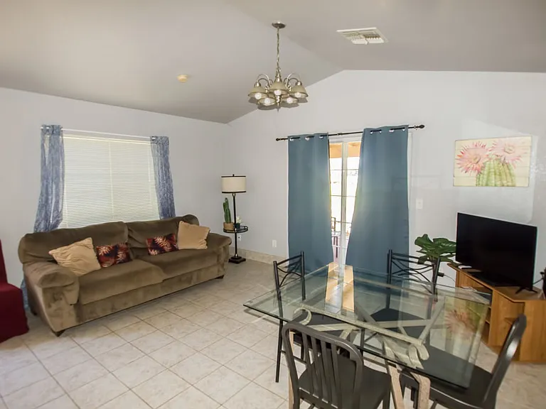 4949 Desert Knoll Ave #31 — Photo 6