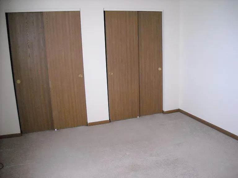 935 Gordon Smith Blvd — Photo 4