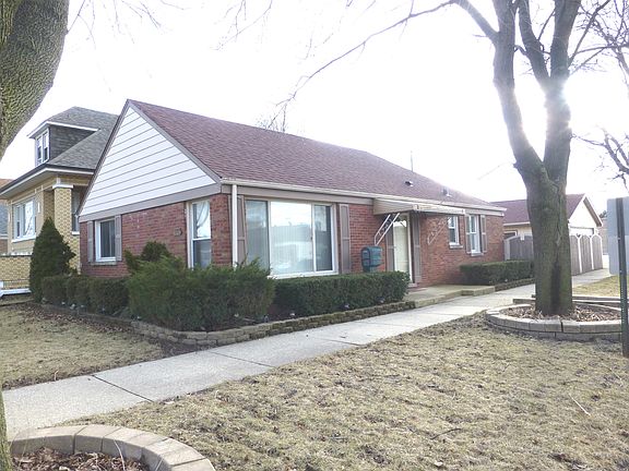 4th image of 1648 N 24th Ave