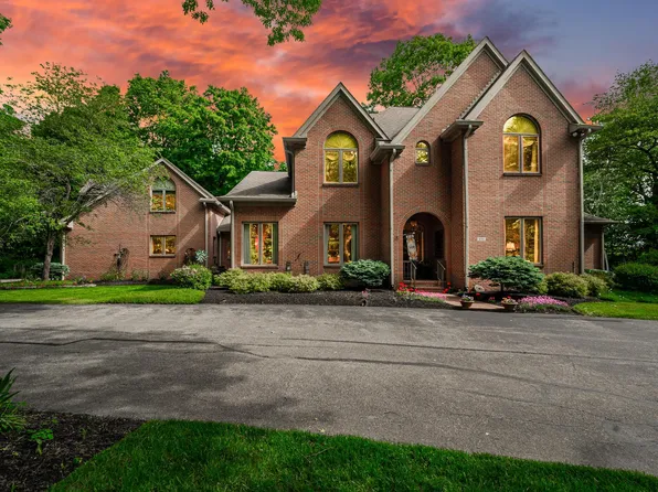 896 Christopher Dr, Marion, OH 43302