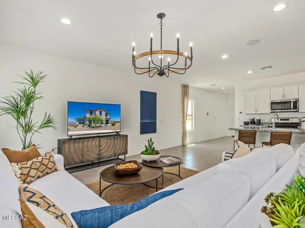 12229 E Morris Carson Dr, Vail, AZ 85641