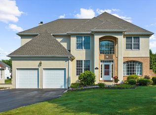 313 Langford Rd, Broomall, PA 19008