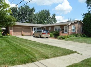 4754 Dechant Rd, Columbus, OH 43229