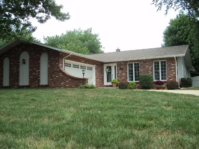 522 Crestlane Dr photo 1