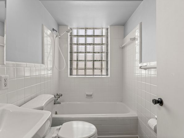 2434 4th St APT 1