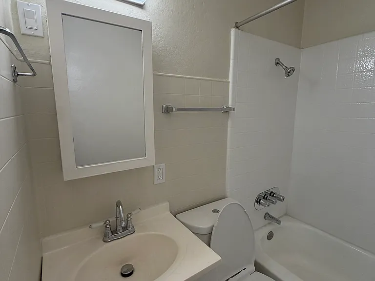 3104 14th Ave #100 — Photo 7