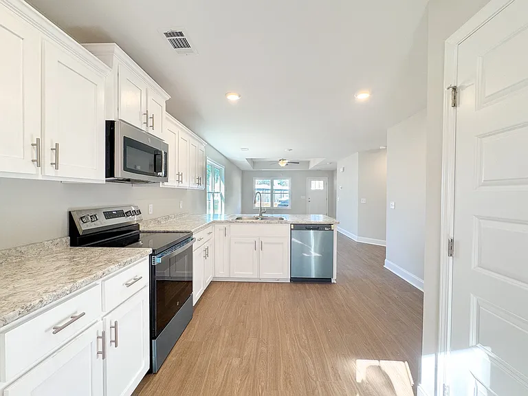 119 Zetterower Rd — Photo 16