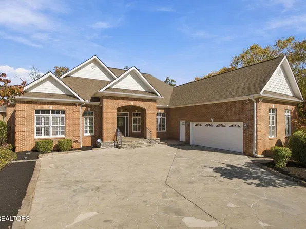 955 Timberline Dr, Lenoir City, TN 37772
