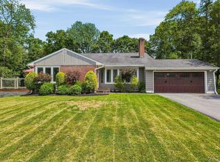 47 Scenic Drive, Poughkeepsie, NY 12603