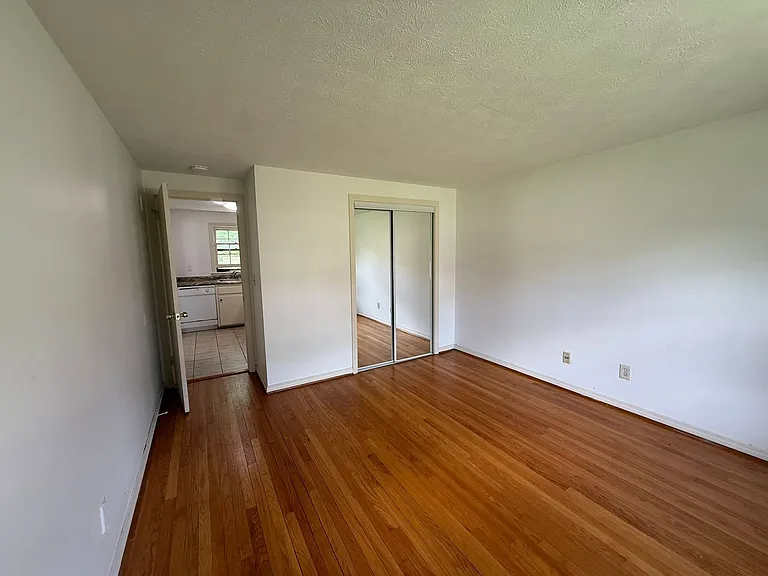 71 Loveland Hill Rd — Photo 10