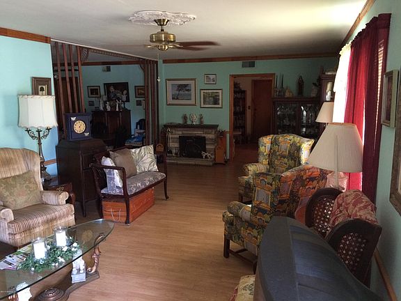 2nd image of 923 2ND Avenue N