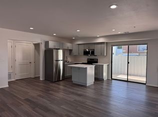 920 Shoofly St, Santa Fe, NM 87505