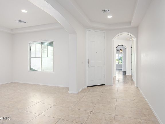 5th image of 2280 N PETERSBURG Drive