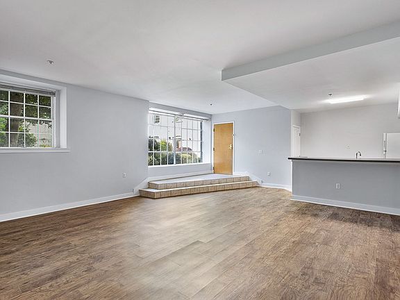 4th image of 16 N 22nd St APT 102
