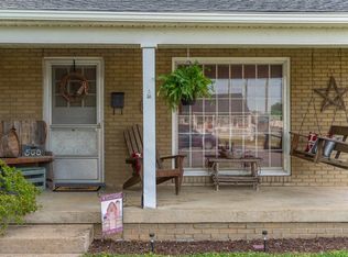 500 N Delphine Ave, Waynesboro, VA 22980
