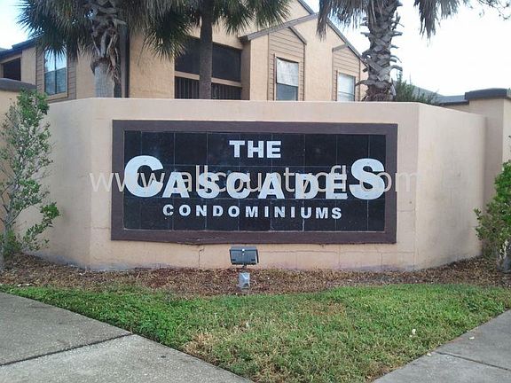 3rd image of 2001 Cascades Blvd