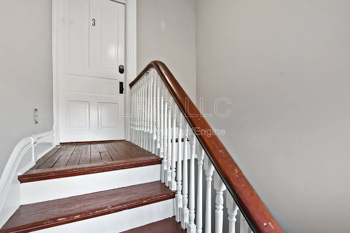 Building Photo - 1319 S 2nd St #3