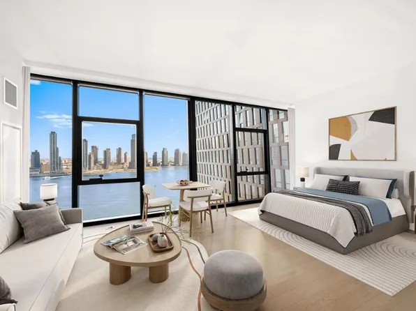 626 1st Avenue image 2 of 36