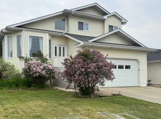805 N 7th Ave SW, Slave Lake, AB T0G2A4