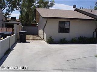 2nd image of 755 W 1st St