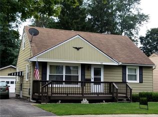 58 Charlotte St, Painesville, OH 44077
