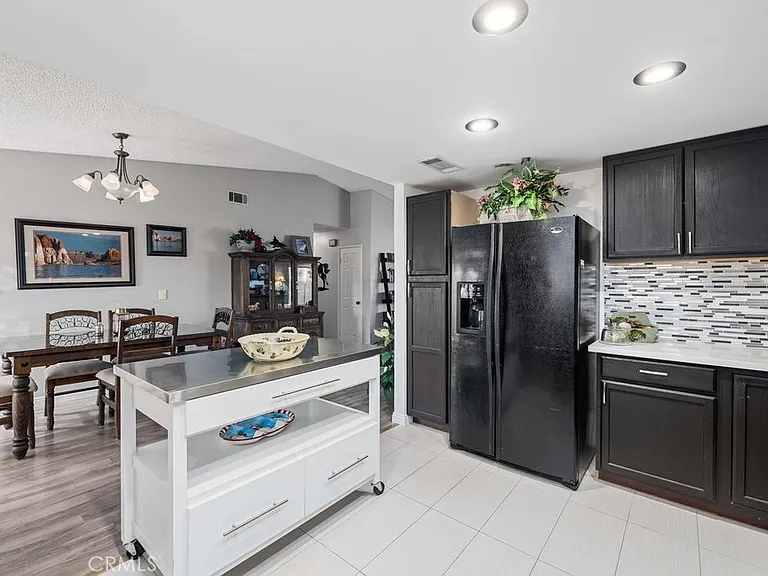 44115 Hunter Ct — Photo 11