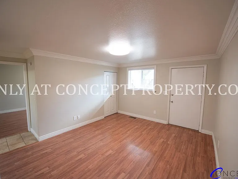 100 S Orchard Dr — Photo 37