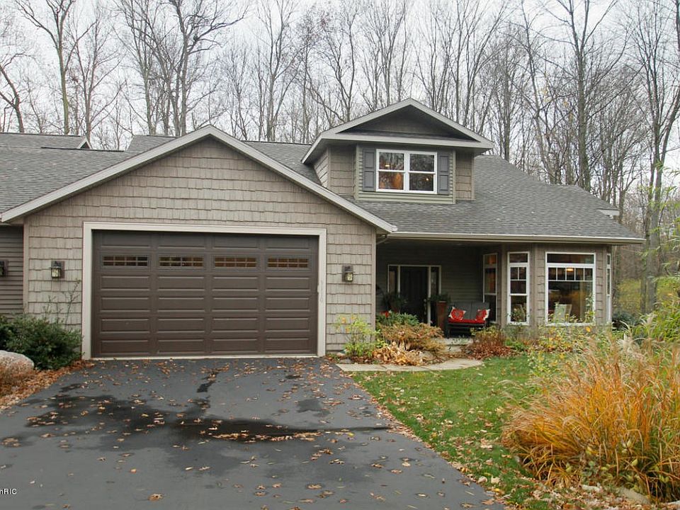 9310 Hallock Cir-101