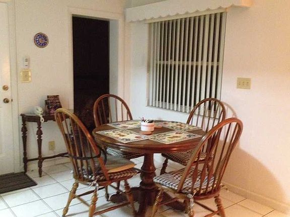 3rd image of 1524 Seabreeze St