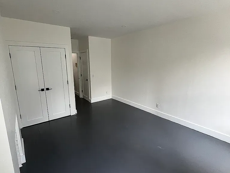 1623 2nd Ave #3S — Photo 2