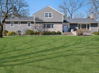 31 Priory Lane, Pelham, NY