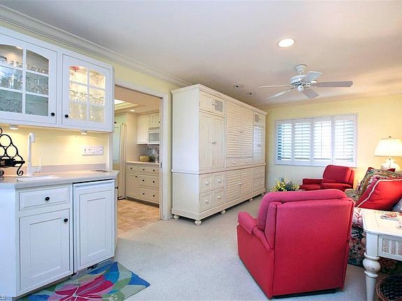 5th image of 1605 Middle Gulf Dr Unit 326
