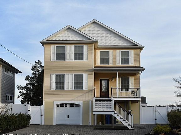 4th image of 5 Haines Cove Dr