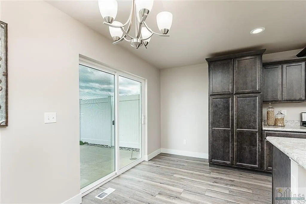 1616 Kanga Way - 0 — Photo 3