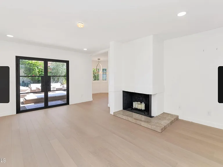 8030 E Via Sierra — Photo 10