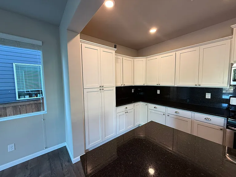 8657 Atlas Ave NE — Photo 10