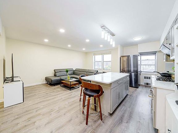 2nd image of 2250 Benson Ave #5K