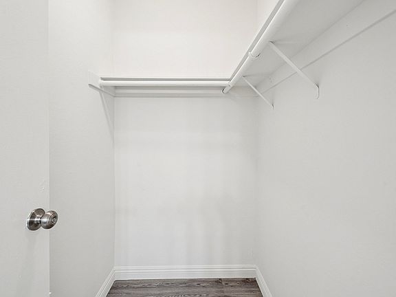 3rd image of 1538 N Vista St #61b2a5000