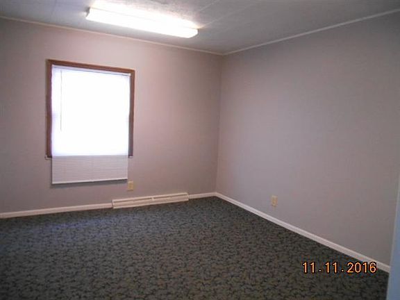 3rd image of 5901 Pleasant Ave