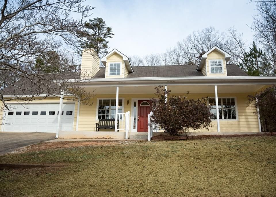 1st image of 32 Danyelle Dr