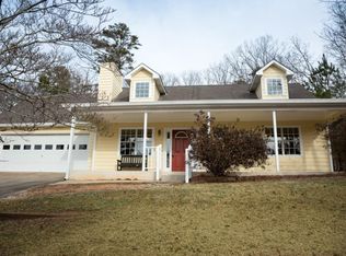 32 Danyelle Dr, Dawsonville, GA 30534