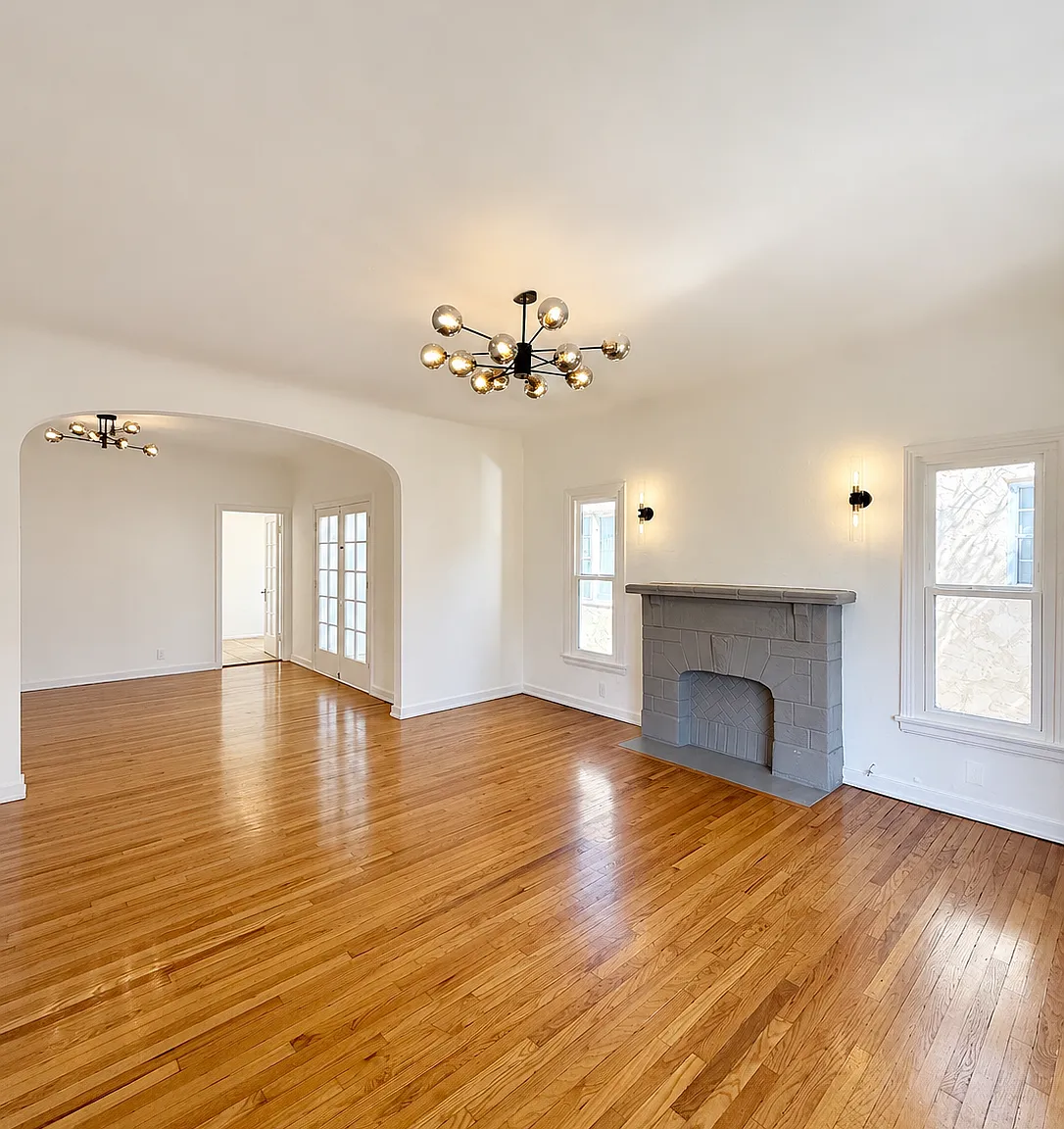 2 bed, 1086 sqft, $3,595 — Photo 2