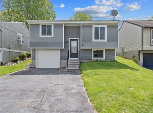 4187 Burningtree Rd, Liverpool, NY 13090