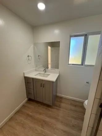 66 Fruitland Ave — Photo 15