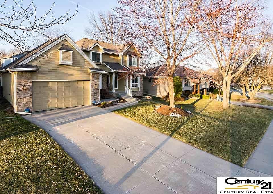 1st image of 15308 Summerwood Dr