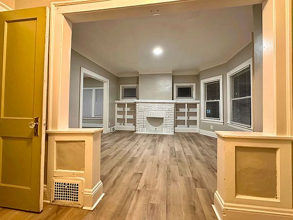 4th image of 3341 E 119th St #1