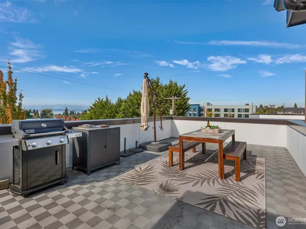 6325 34th Avenue SW #C, Seattle, WA 98126