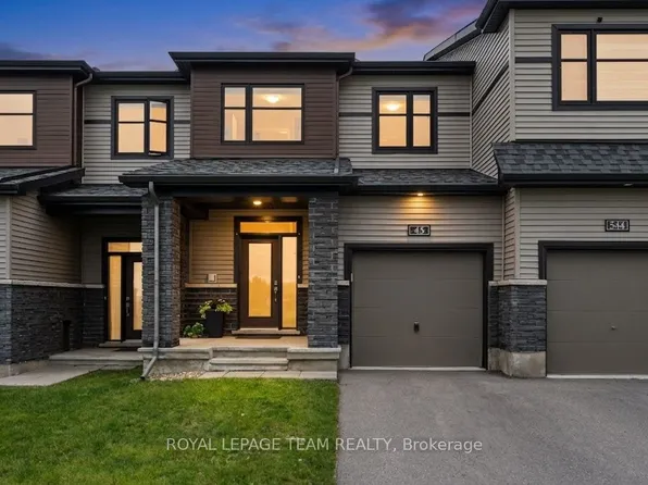 45 Finglas Ct N, Ottawa, ON K2J 6Y6